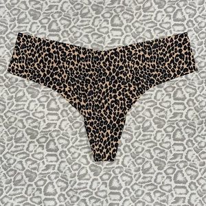 🌺 Victoria secret thong underwear 🌺